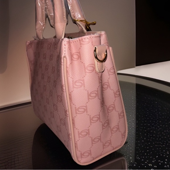 Bebe BNWT PU Mini Blush Pink Satchel with Crossbody Strap In Plastic - Picture 5 of 8